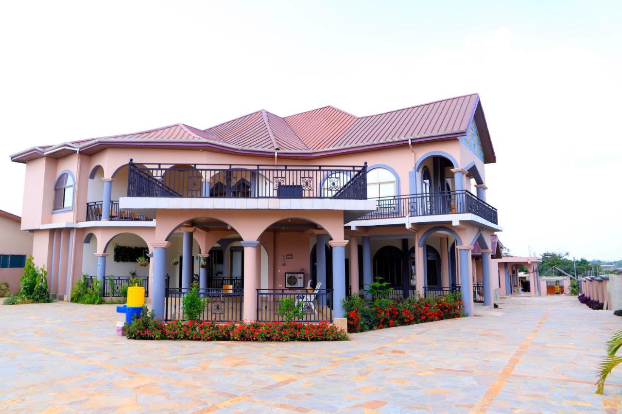 Osaah Bema Lodge Antoa Екстер'єр фото