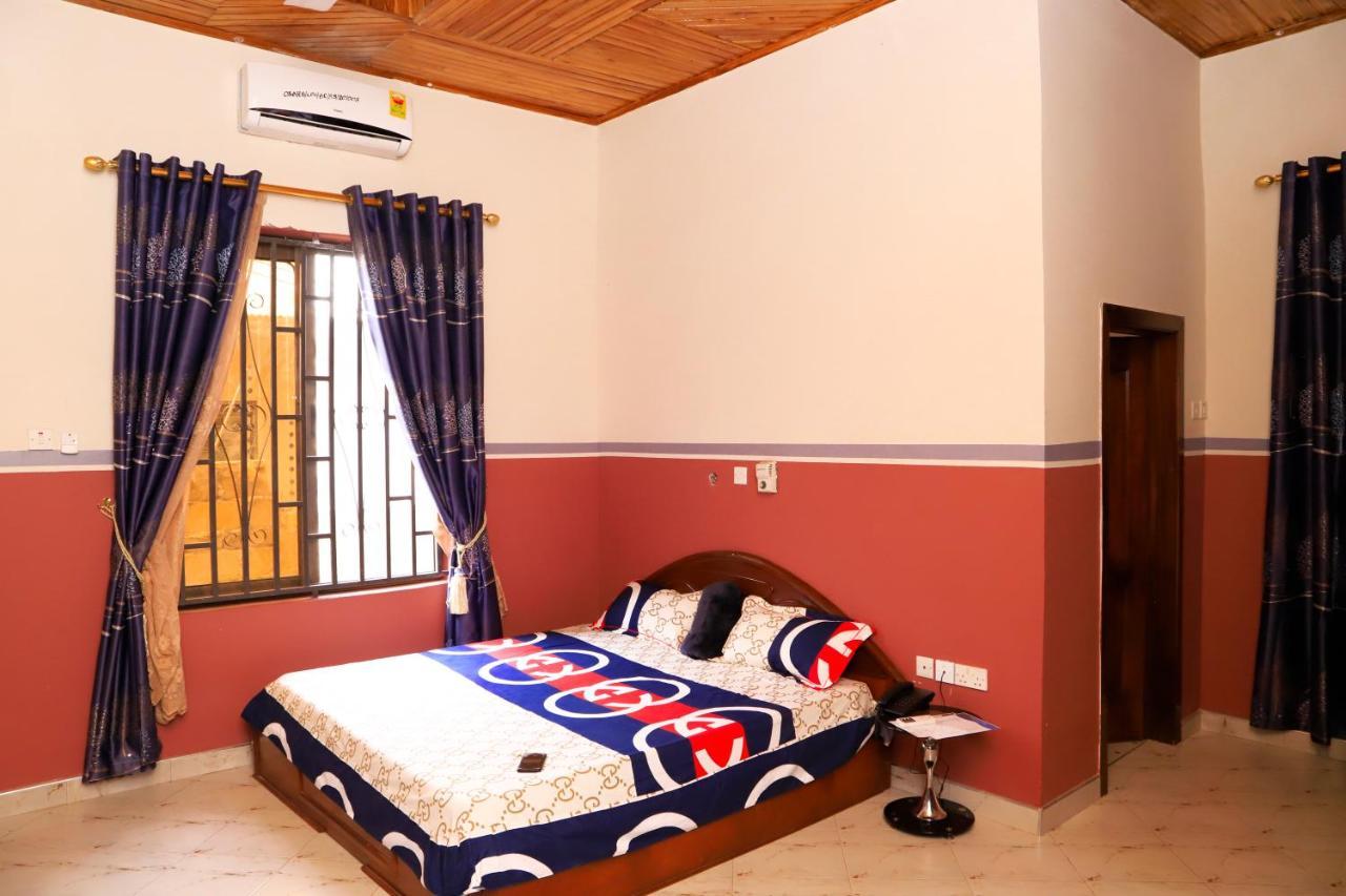 Osaah Bema Lodge Antoa Екстер'єр фото