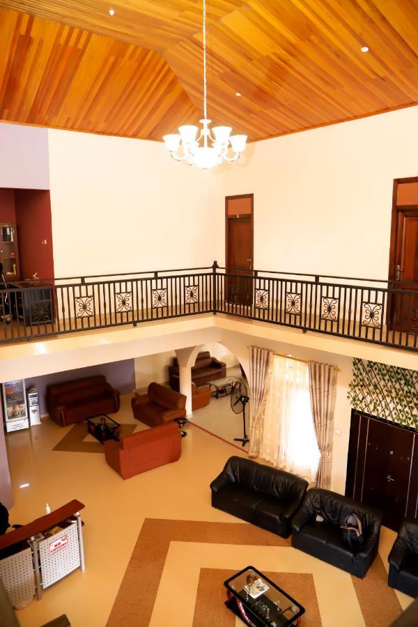 Osaah Bema Lodge Antoa Екстер'єр фото